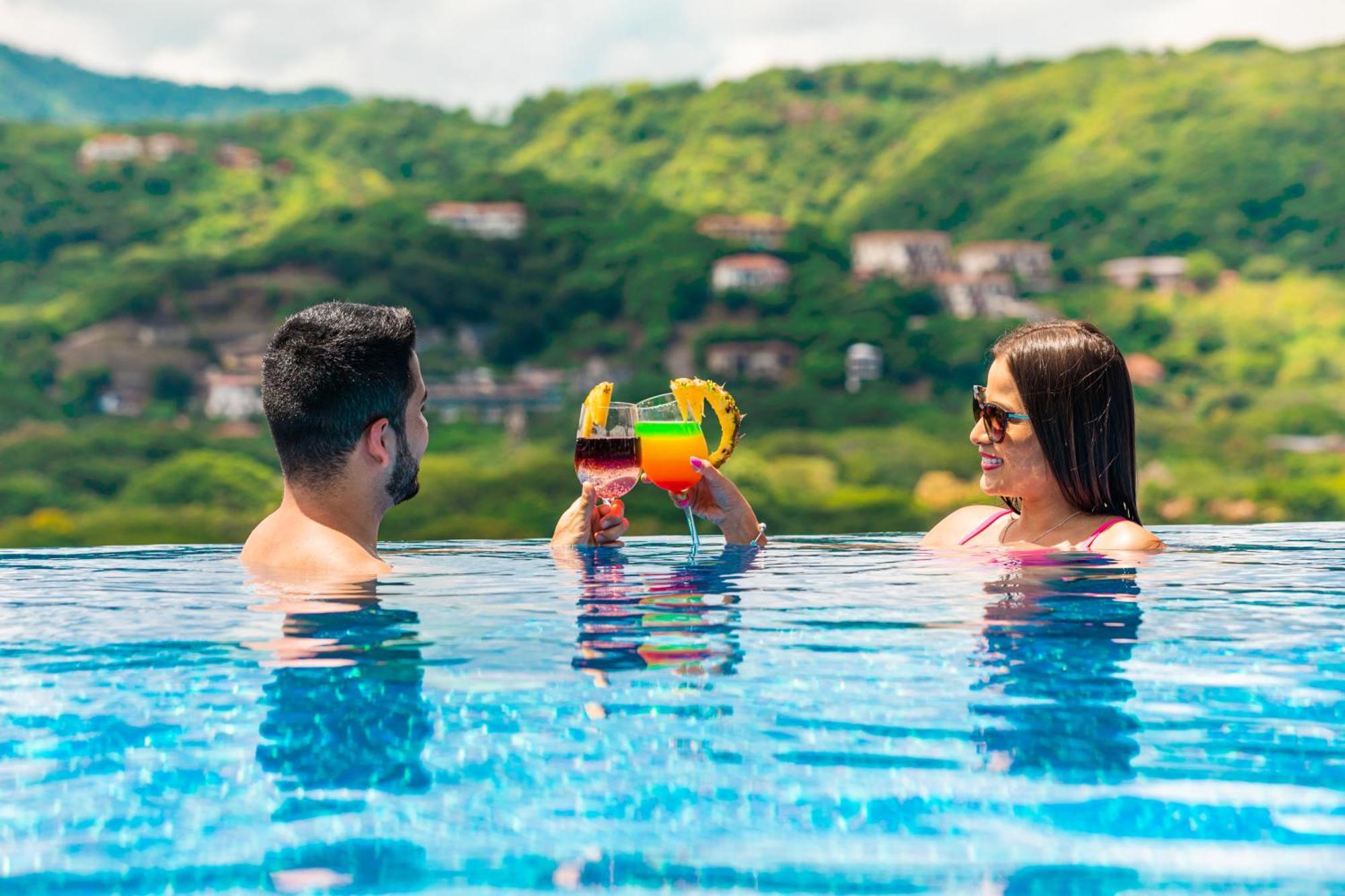 Condovac La Costa All Inclusive Плая Eрмоса Екстериор снимка