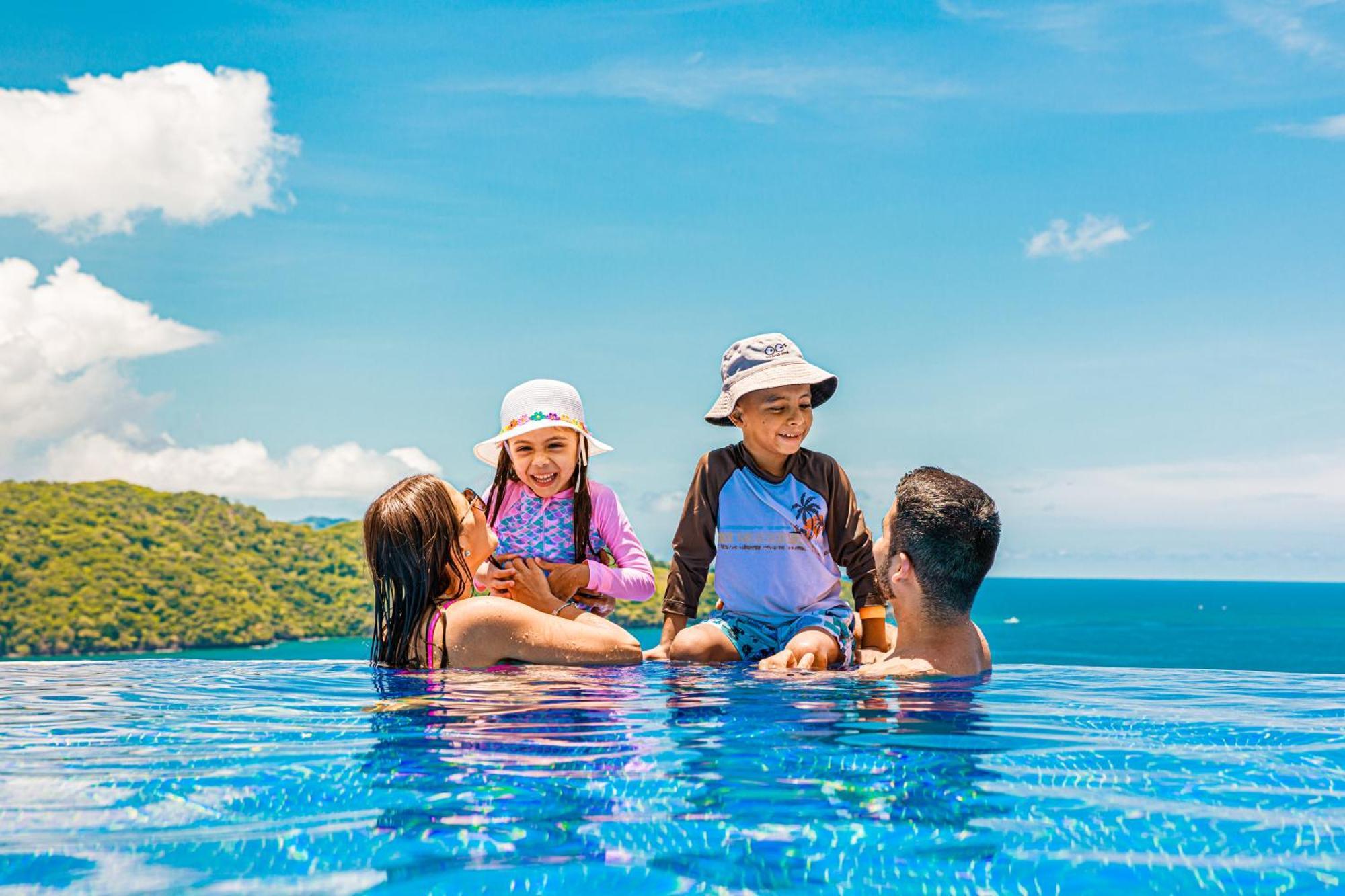 Condovac La Costa All Inclusive Плая Eрмоса Екстериор снимка